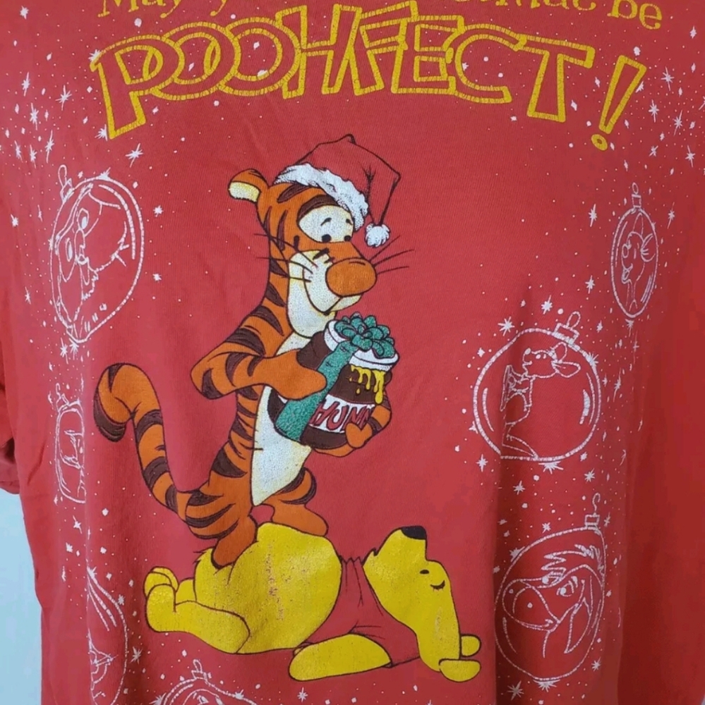 Vintage Winnie The Pooh Tee Shirt One Size Disney Store Christmas Tigger Holiday - Picture 2 of 5